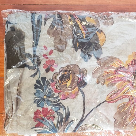 OS janice Khaki Floral Scarf - Picture 2 of 8